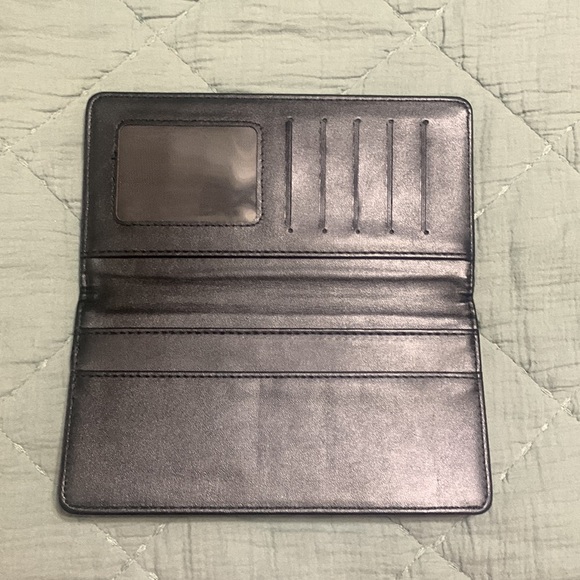 NWOT Pittsburgh Penguins Women’s Wallet - Picture 3 of 3